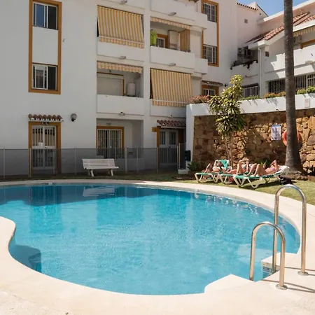 아파트 Penthouse 5 Min From The With Balcony And Pool Access *