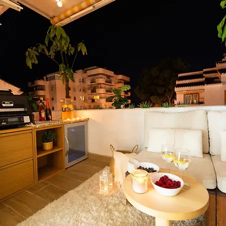 Lejlighed Penthouse 5 Min From The With Balcony And Pool Access *
